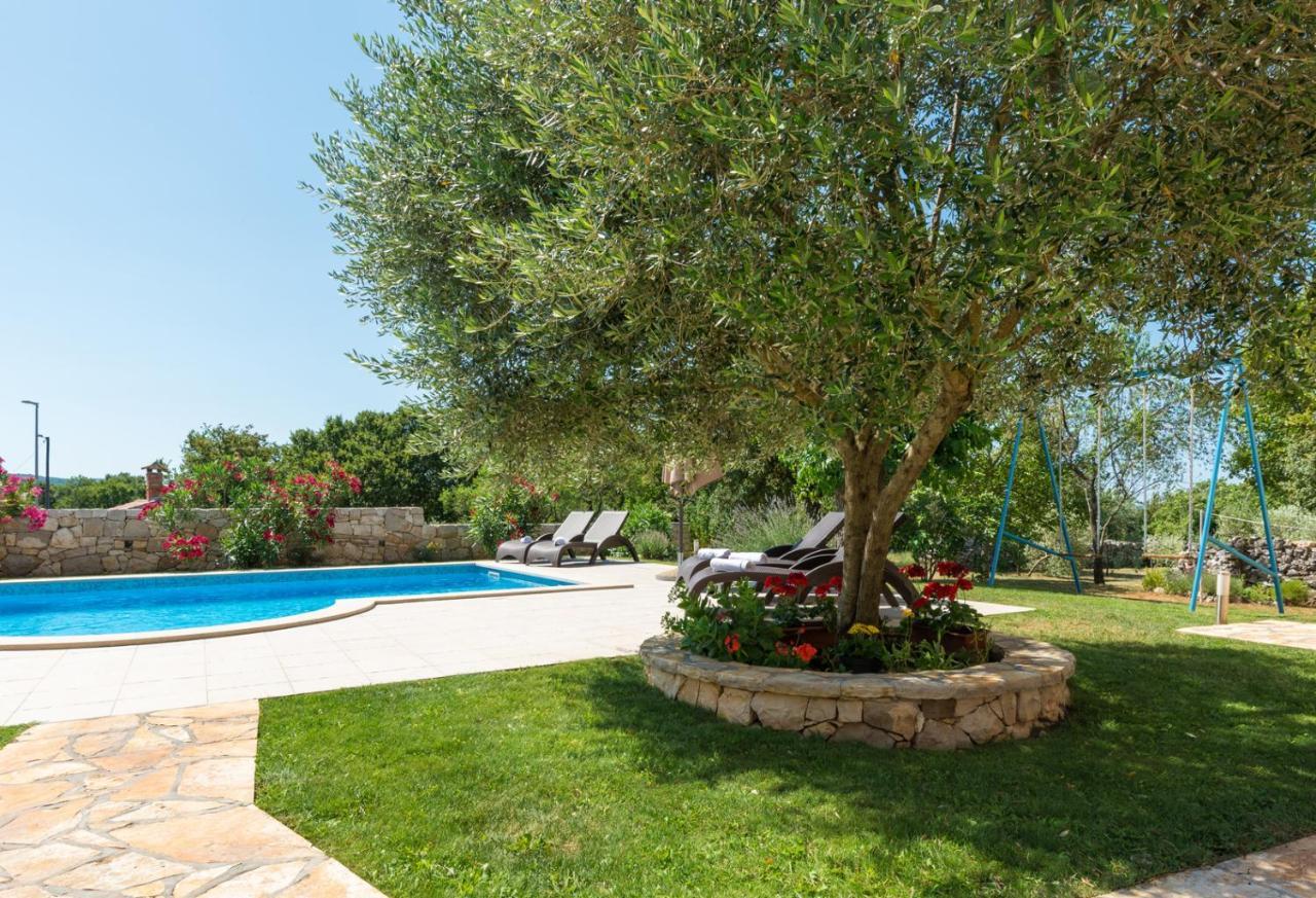 Beautiful Villa Natura With Pool In Labin Exterior foto