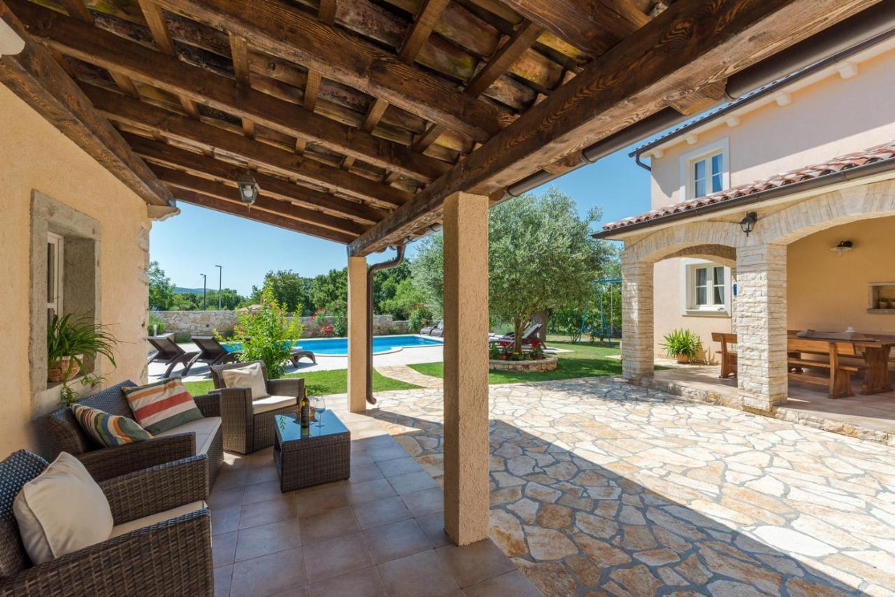 Beautiful Villa Natura With Pool In Labin Exterior foto